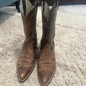 Ariat Women’s Brown Western Cowgirl Boots